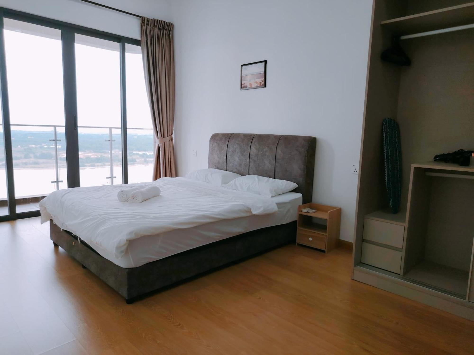 Danga Bay Seaview Johor Bahru By One 9 Place Exterior foto