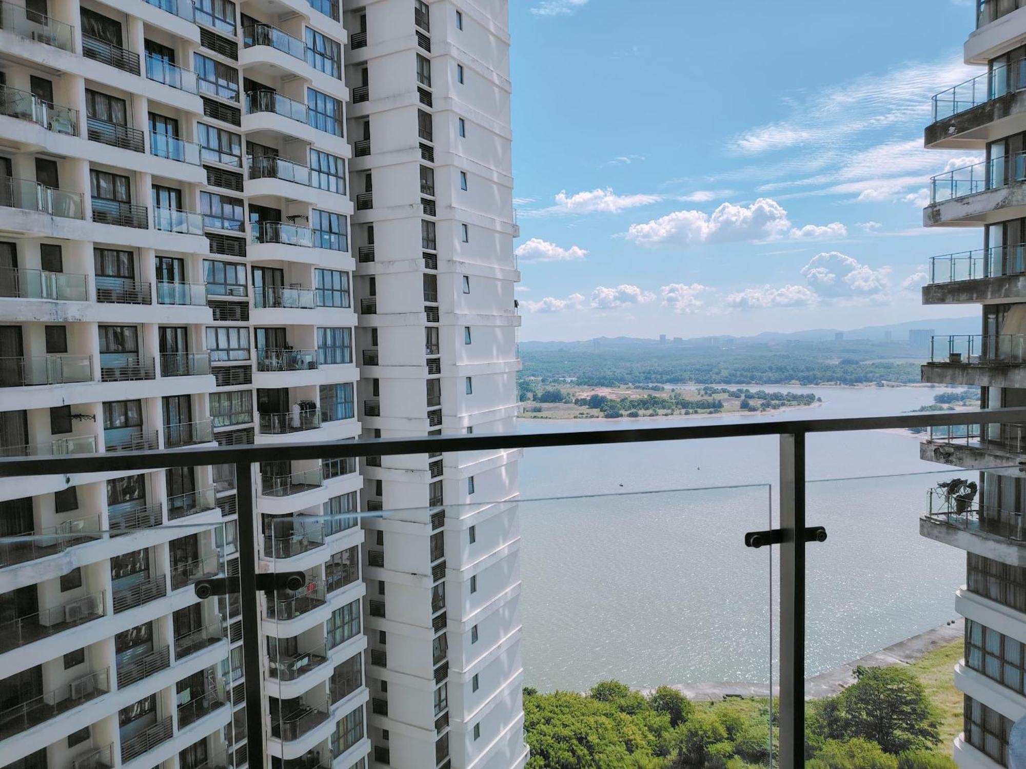 Danga Bay Seaview Johor Bahru By One 9 Place Exterior foto
